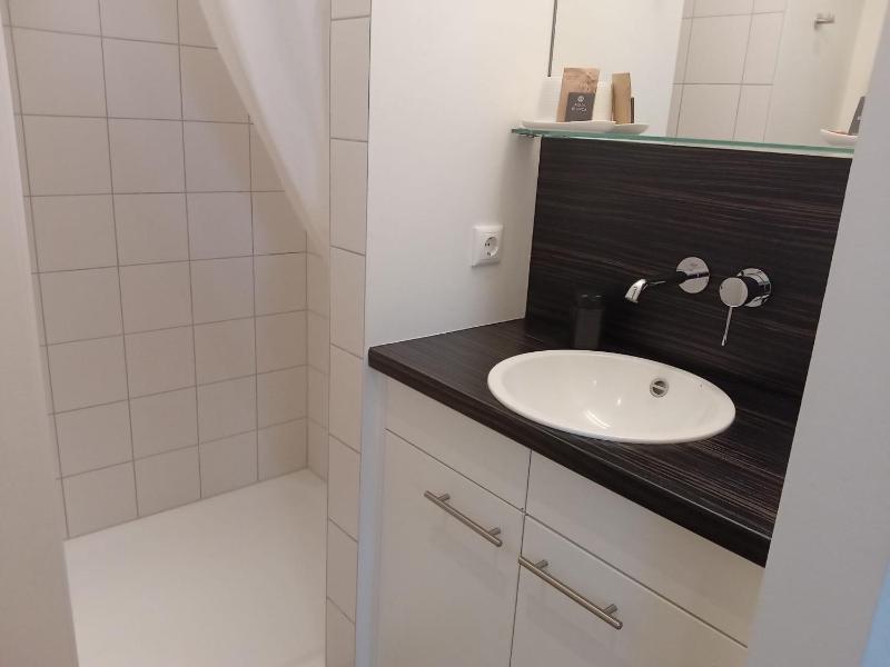 Double Room image 2