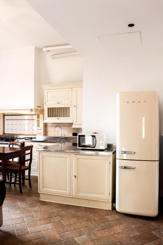 Apartment image 4
