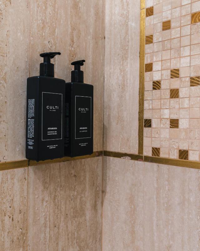 Superior Room image 2