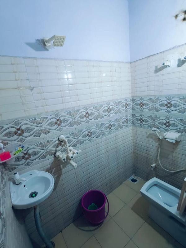 Milestone Homestay Agra - image 4