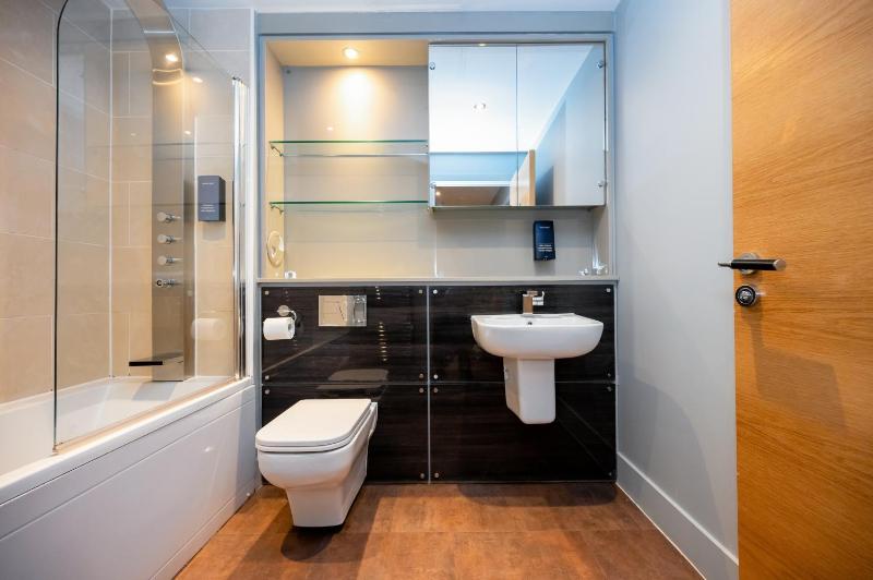 One-Bedroom Apartment (4 Adults) image 2