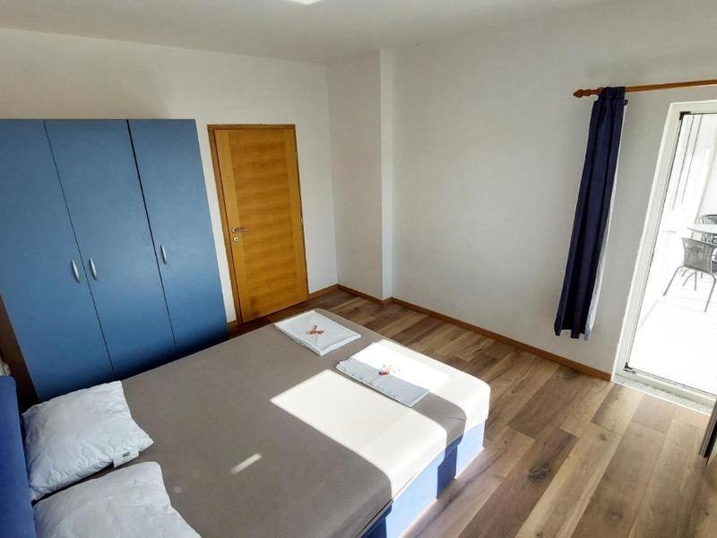 Two bedroom apartment with Sea view image 3