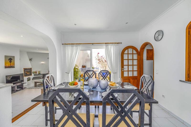 Villa Ami by Villa Plus - image 11