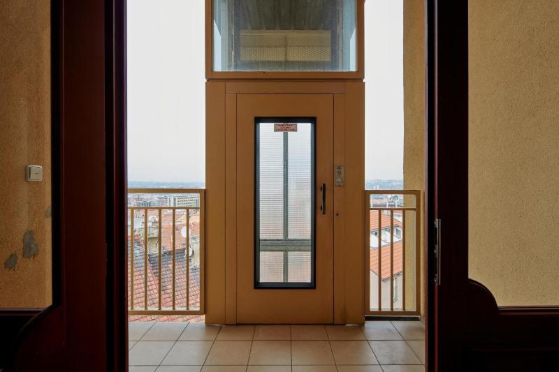 Prague Days - Deluxe Loft with View in Vinohrady - image 6