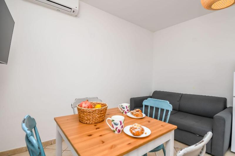 One-Bedroom Apartment with Balcony image 4