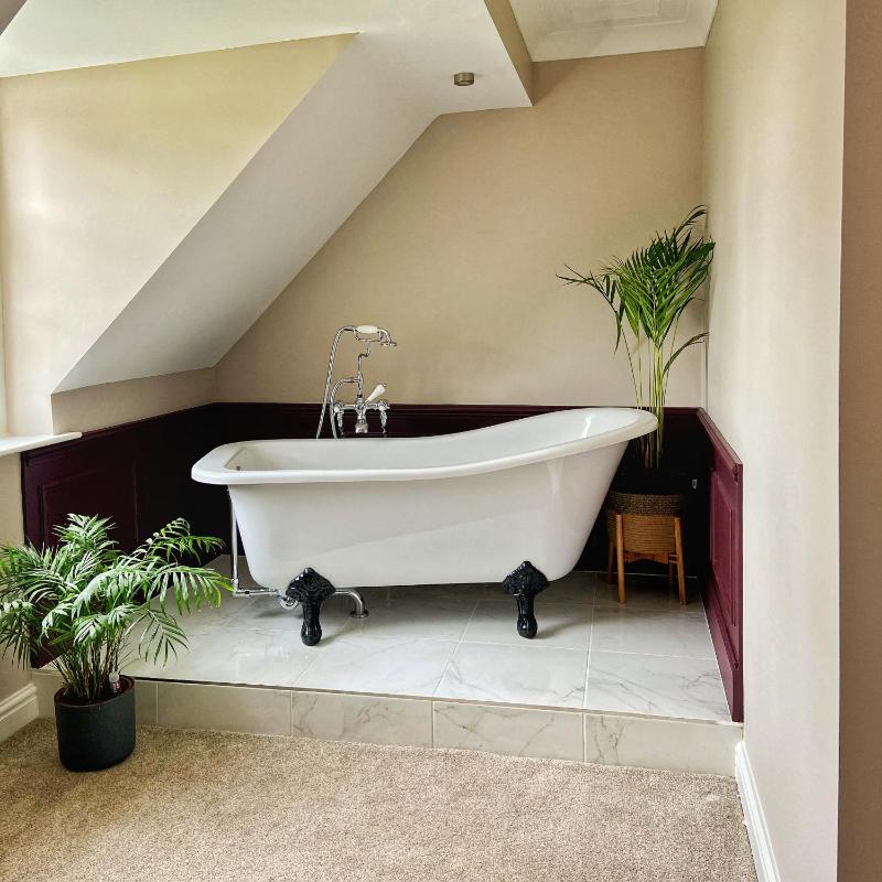 Suite with Garden View image 1