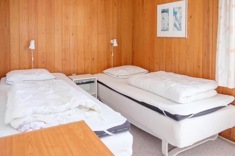Nice Home In Ebeltoft With 3 Bedrooms And Wifi - image 7
