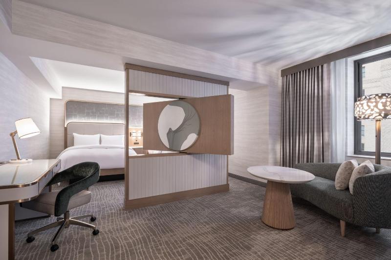 The Westin Book Cadillac Detroit - image 5