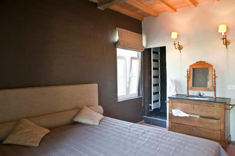 Three-Bedroom House image 3