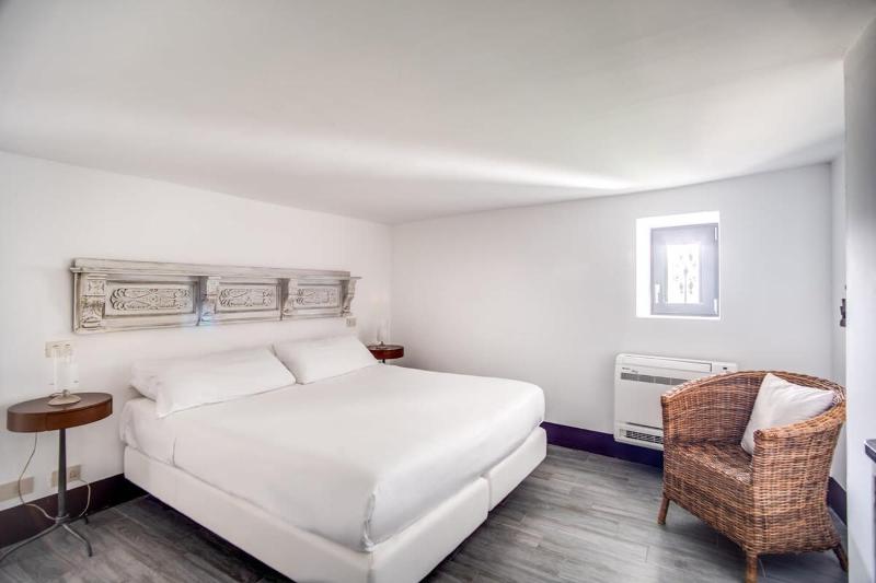 Villa Aragona Historic Villa with Views and Guest services by Feeling Italy - image 36