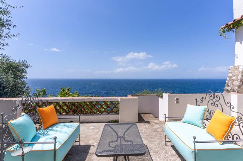 Villa Dafne Gulf Views Pool and Guest Services by Feeling Italy - image 29