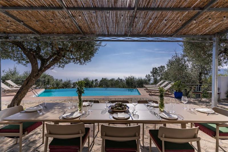 Villa Chez Piè Panoramic Views Pool and Guest Services - image 35