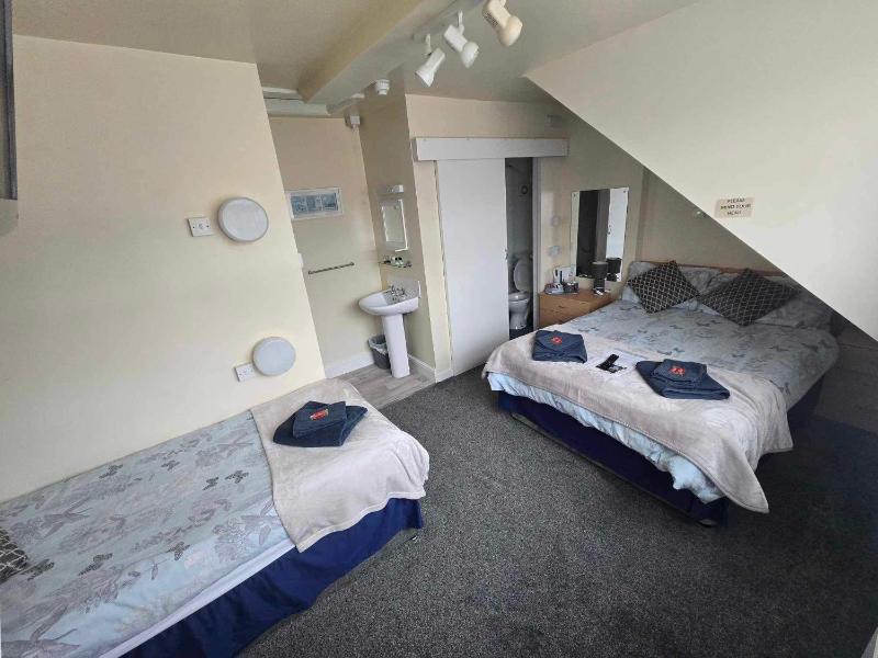 The Ivydene Hotel - image 11