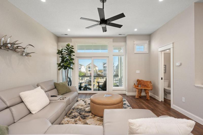 OB303 Casita Miramar! - image 7