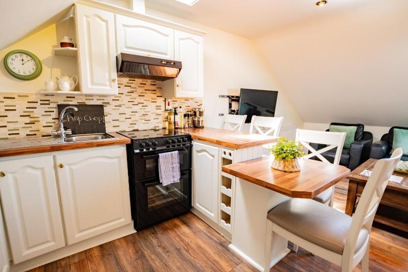 Westend Hideaway - image 14