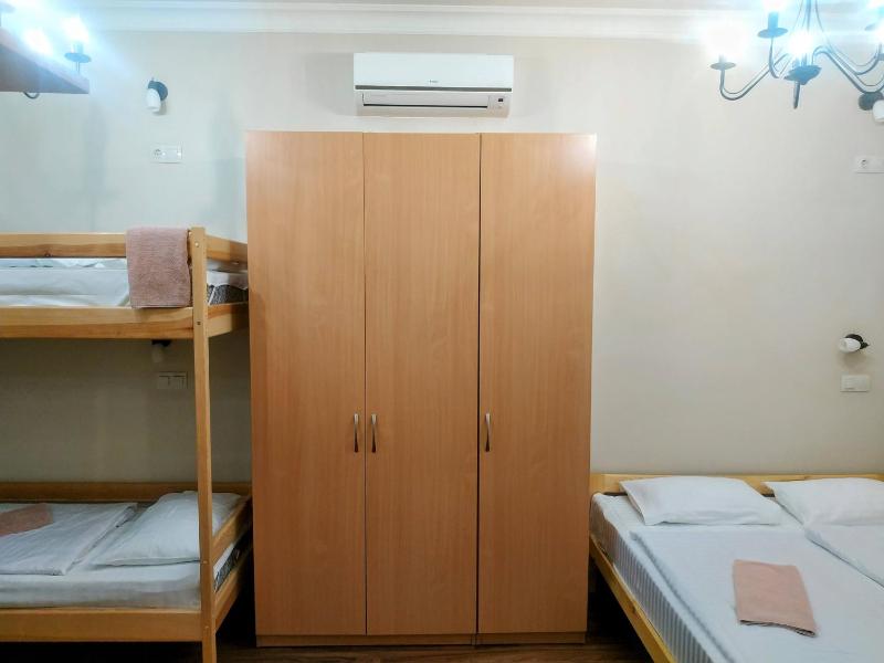 Standard Family Room image 1