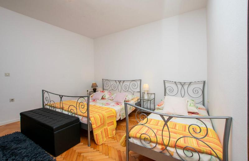 Apartments Ozren - image 30