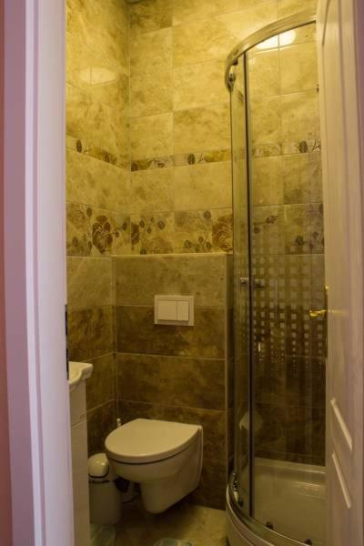 Triple Room image 4