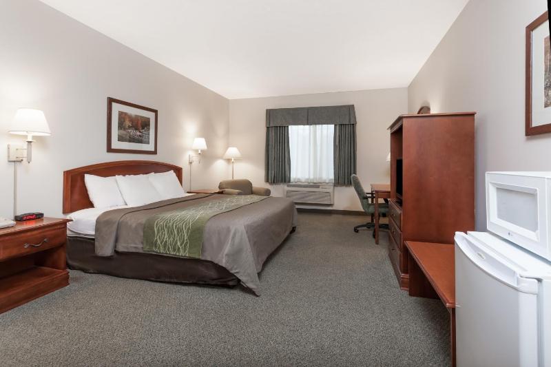 King Room - Non-Smoking image 2