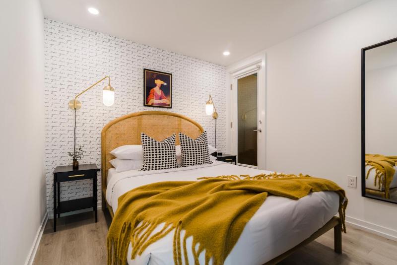 One-Bedroom Apartment 2 image 4