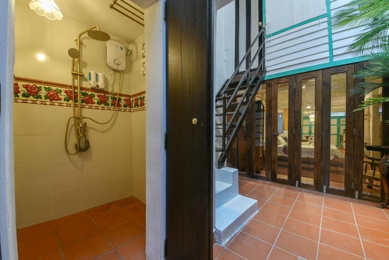 Ohana House @ 15 Kuli - image 23