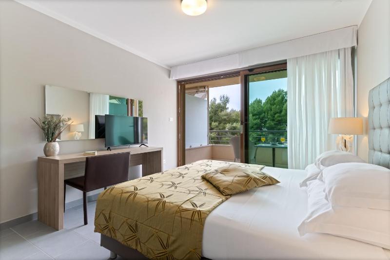 The Residence Aparthotel - image 49