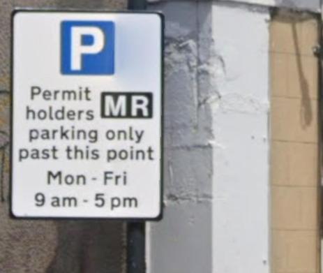 Two Bedroom Flat | Central | Free Off-Peak Parking - image 22