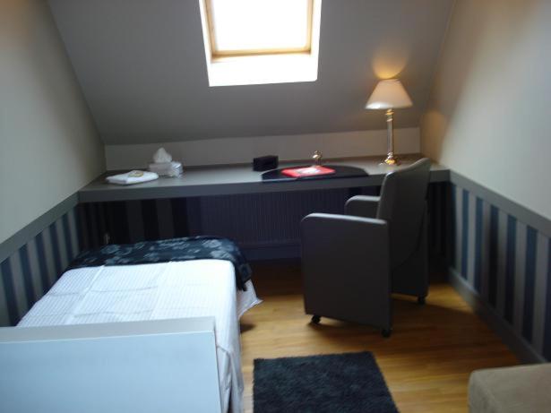 Superior King Suite image 1