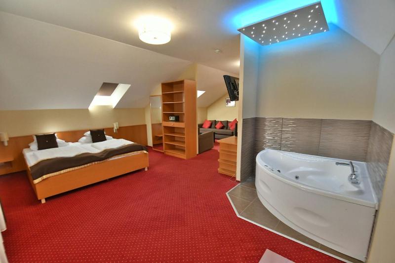 Suite image 1
