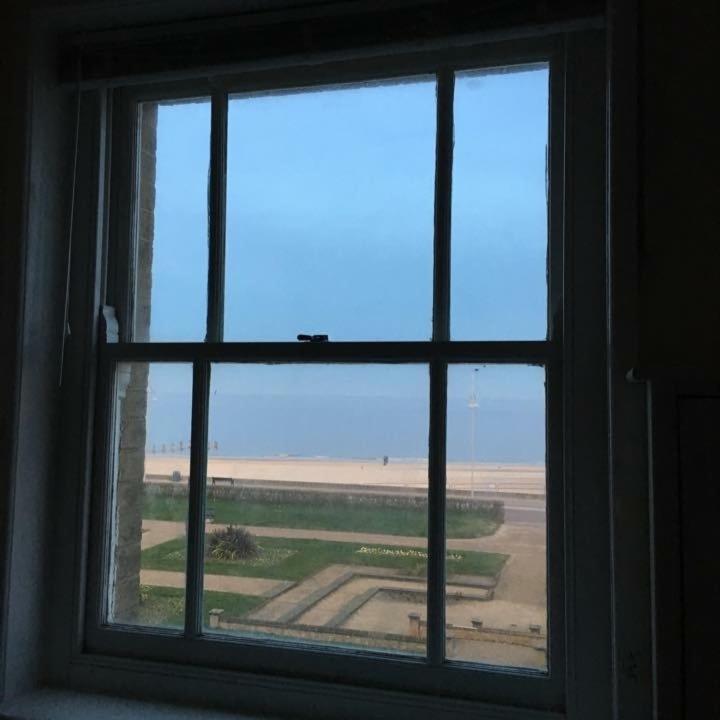 Deluxe Apartment image 2