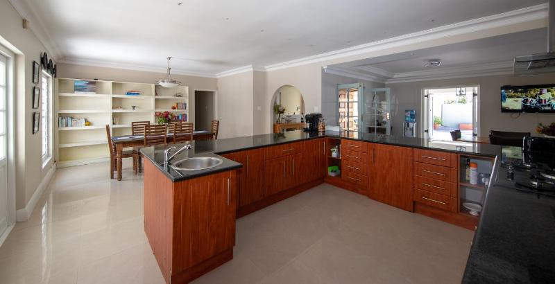 Tokai Forest Guest House - image 10