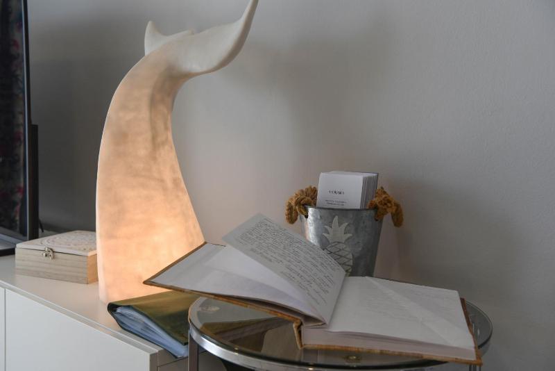 Apartment Octopus - image 4
