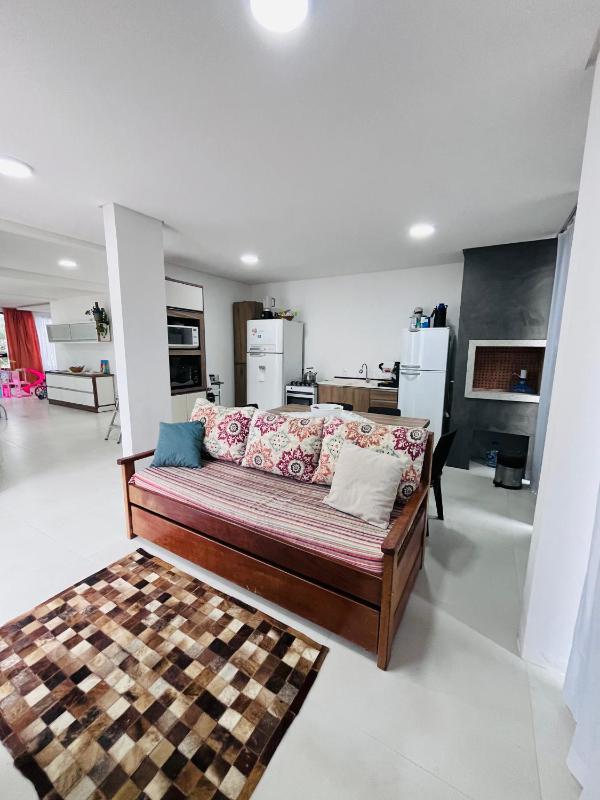 Casa de temporada bem próxima á praia - image 22