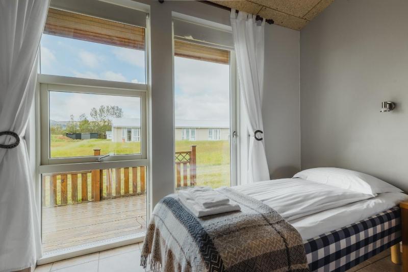 Double or Twin Room image 3