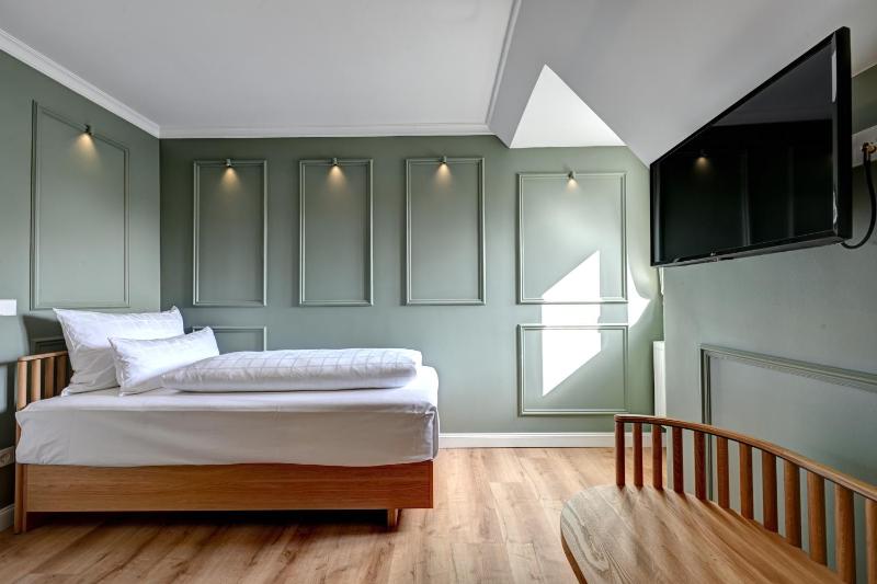 Single Room image 3