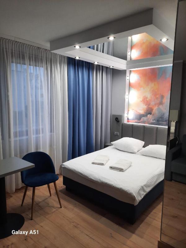 Deluxe Double Room image 1