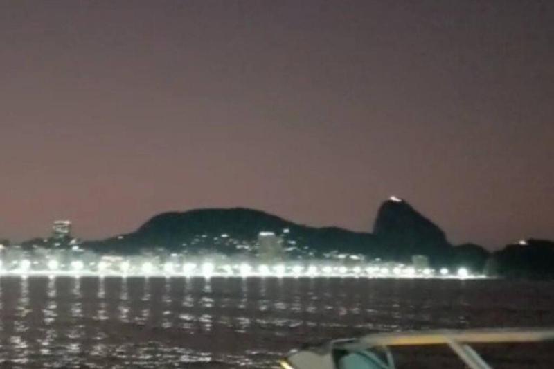 Copacabana Posto 6 próximo ao Arpoador - image 7