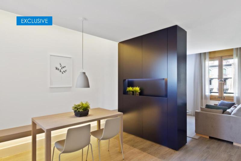 Fisa Rentals Gran Via Apartments - image 7