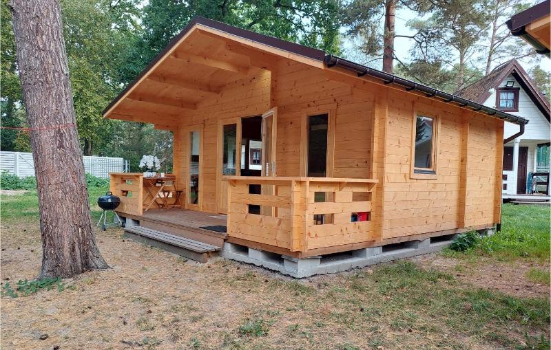 1 Bedroom Beach Front Home In Pobierowo - image 1