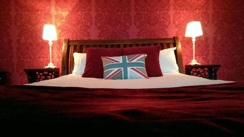 Double Room with Private Bathroom image 4