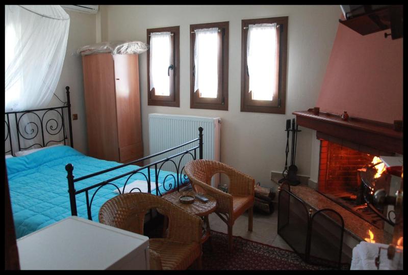 Double Room with View & Fireplace  image 2
