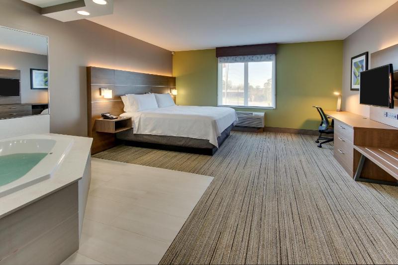 Specialty Room image 4