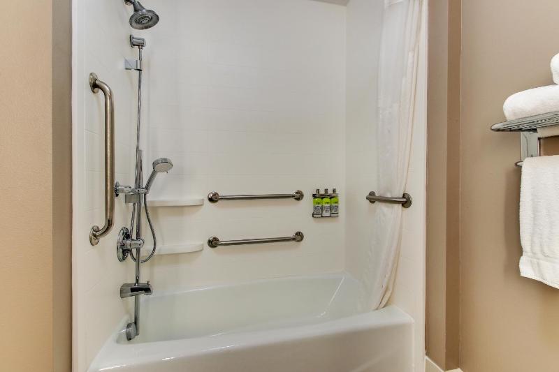 King Room - Mobility Access/Hearing Accessible image 2