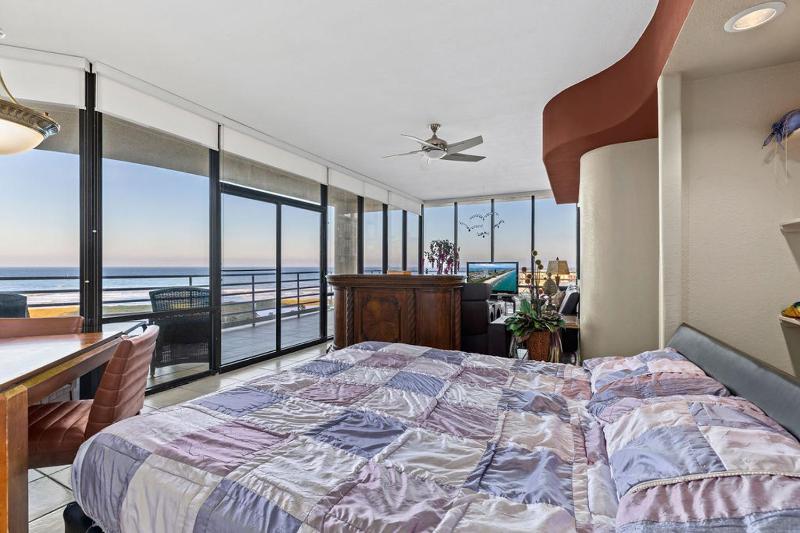 Sunchase IV by South Padre Resort Rentals - image 11