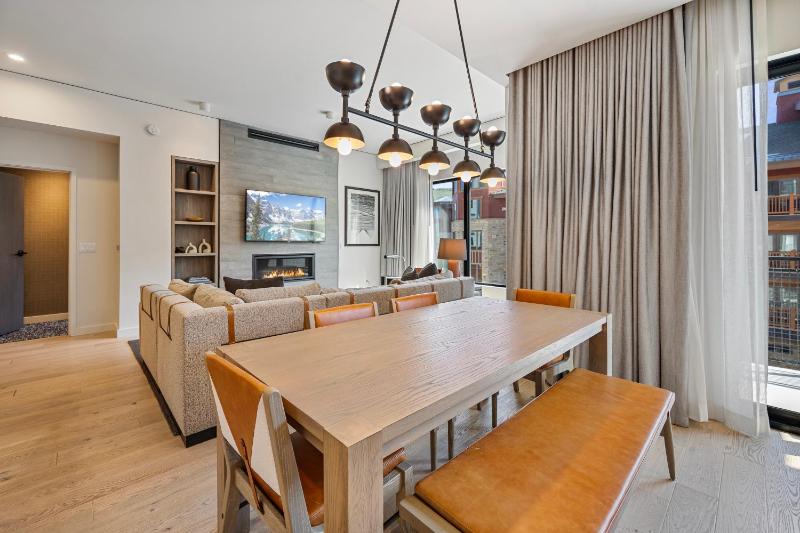 Ski-in/out exclusive high end luxury 2BR at Park City Mountain restaurants spa bar rooftop pool - image 44