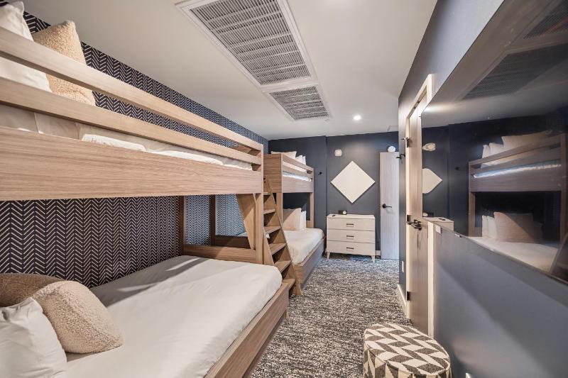 Ski-in/out exclusive high end luxury 2BR at Park City Mountain restaurants spa bar rooftop pool - image 20