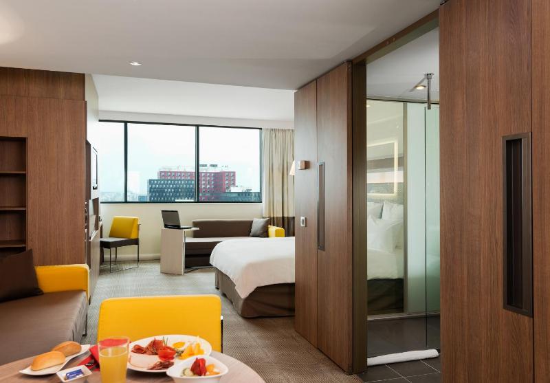 Executive Double Room image 2