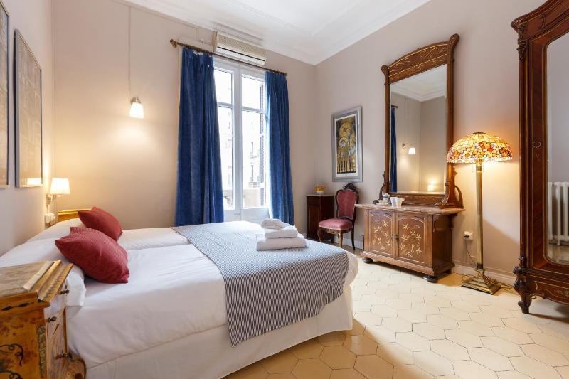 AinB B&B Born-Via Laietana - image 6