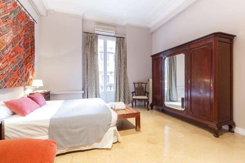 AinB B&B Born-Via Laietana - image 16