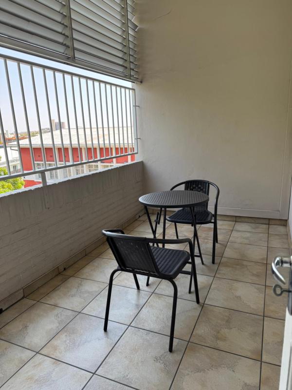 Stern self catering apartments - image 16